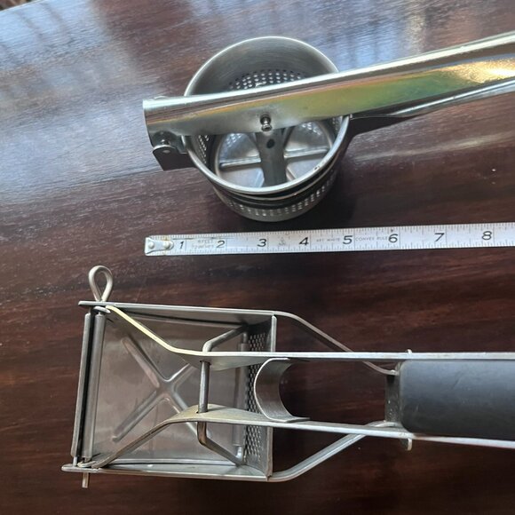 (VK)Vintage. Aluminum Conical Sieve. Potato/Rice Mashers. Bundle. - Picture 5 of 6